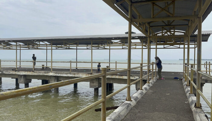 Pelabuhan Kendal Terbengkalai, Rp567 Miliar Hanya Jadi Tempat Mancing