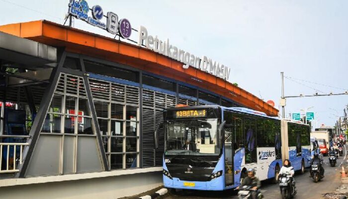 Hari Kartini, Tarif Penumpang Perempuan Transjakarta Cuma Rp 1 Seharian
