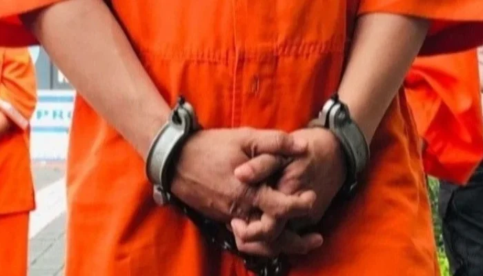 Bawa Ganja Saat Kabur Usai Tawuran, Remaja 18 Tahun Diciduk Polisi di Penjaringan