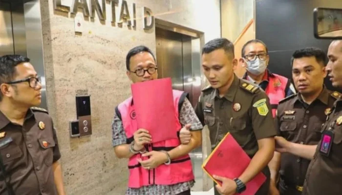 Respons Penetapan Direktur Jak TV Jadi Tersangka hingga Sanksi untuk Bupati Lucky Hakim Warnai Isu Politik Hari Ini