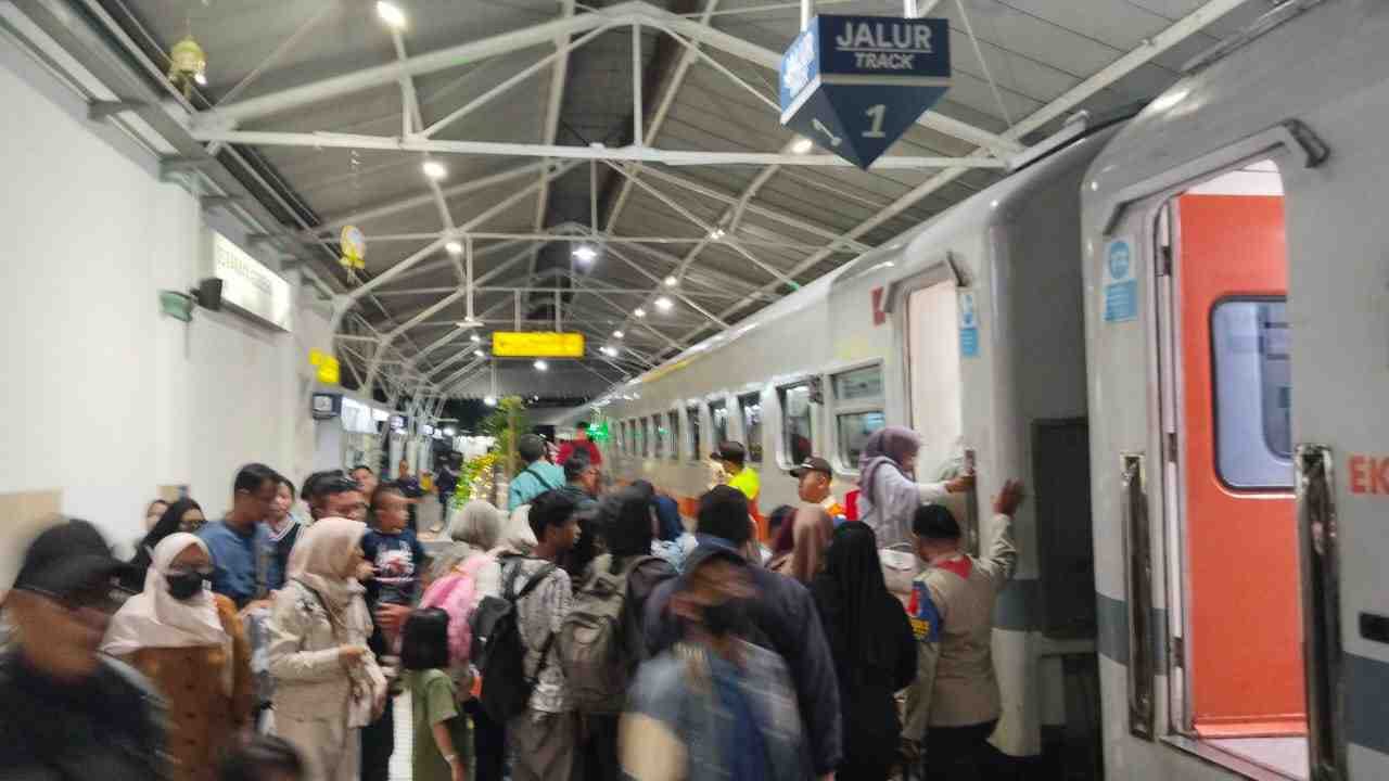 Daop 8 Surabaya Angkut Lebih dari 788 Ribu Penumpang