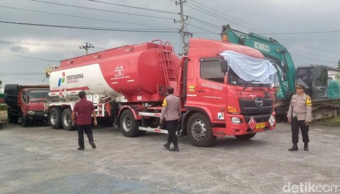 Cara Licik Awak Mobil Tangki Pertamina Campur Pertalite dengan 4000 Liter Air