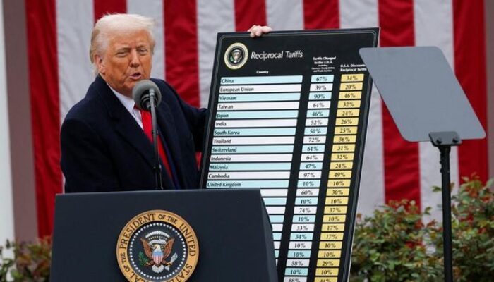 Trump Naikkan Tarif Impor China Jadi 125%, Sementara 75 Negara Lain Dapat Penangguhan