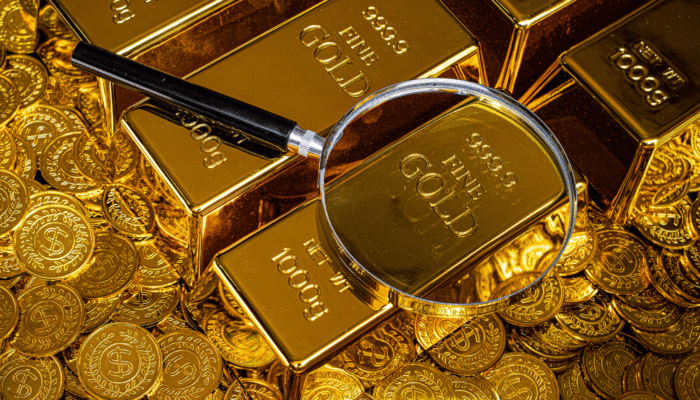 **Harga Emas Antam Surabaya Turun Rp 23.000 per Gram, Ini Rinciannya per 12 Mei 2025**