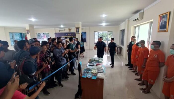 Bolehkah TNI Menangkap Pengedar Narkoba? Begini Pandangan Hukum