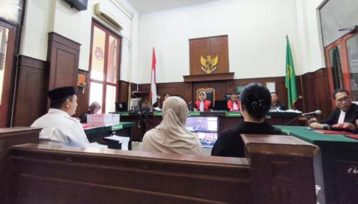 Sidang Korupsi Mobil Siaga Bojonegoro: Penasihat Hukum Ajukan Pledoi, Terdakwa Hadapi Tuntutan Berat