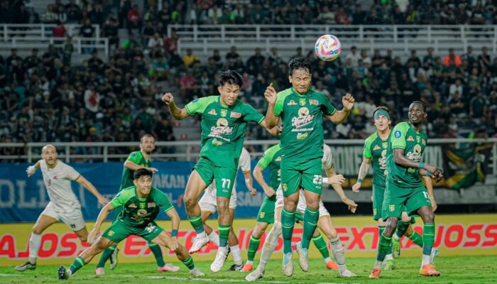 “Persebaya vs Semen Padang: Misi Lolos Asia dan Keluar dari Zona Degradasi di Liga 1 2024/2025”
