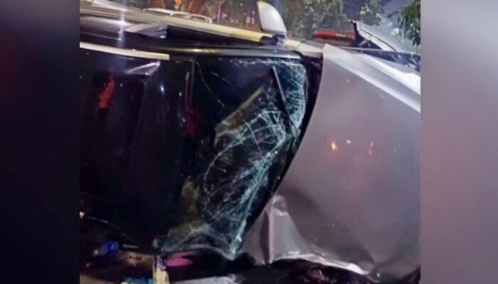 Kecelakaan Beruntun di Mayjen Sungkono Libatkan Tiga Kendaraan, Dua Luka-Luka