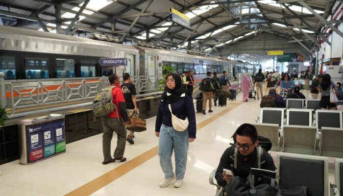 Promo Diskon Tiket Kereta Api Sambut Hari Jadi Surabaya ke-732, KAI Daop 8 Tawarkan Potongan 10%