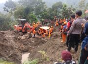 Empat Hari Menembus Longsor: Saat Kemanusiaan Lebih Kuat dari Medan Berat