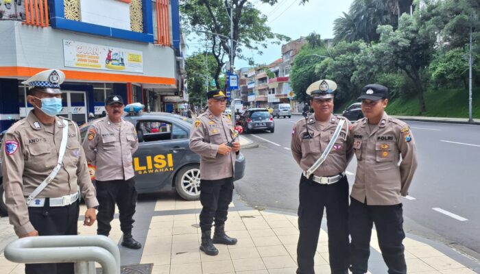 Polsek Sawahan Surabaya Intensifkan Patroli Bluelight untuk Jaga Keamanan Kota
