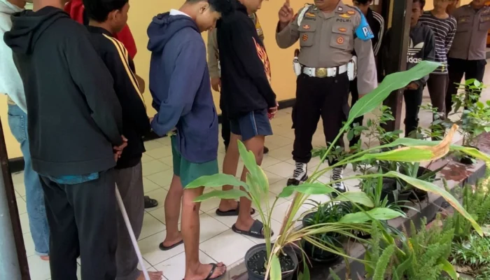 Polrestabes Surabaya Gagalkan Tawuran Pemuda di Kemayoran, 10 Orang Diamankan