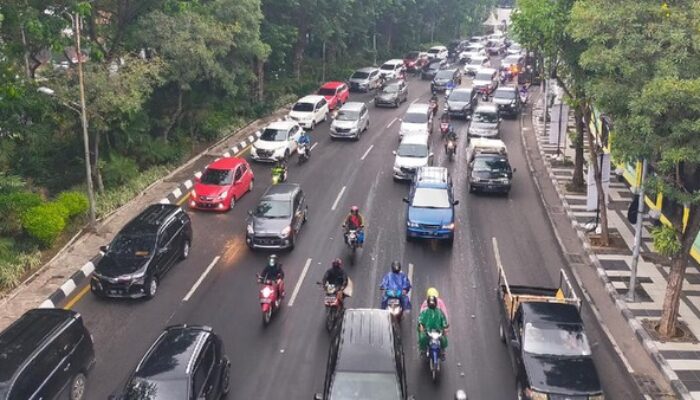 Surabaya Masuk 50 Kota Termacet Dunia, DPRD Jatim Usulkan Solusi Transportasi