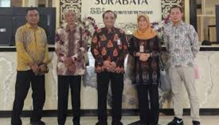 Perluas Pasar Hasil Pertanian, Mas Dhito Gandeng Jakarta dan Surabaya