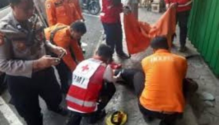 Kelelahan Saat Gowes Pagi, Kakek 67 Tahun Meninggal Dunia di Jalan Kramat Gantung Surabaya