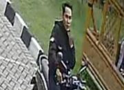 Motor Guru SD Labschool Unesa Dicuri Saat Parkir di Sekolah, Pelaku Terekam CCTV
