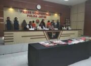 Polda Jatim Bongkar Jaringan Narkoba Internasional Asal Malaysia, Sita Hampir 10 Kg Sabu dan Ribuan Ekstasi