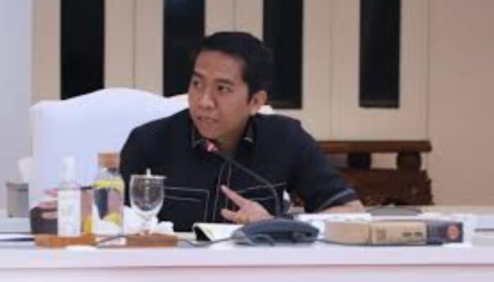 Komisi C DPRD Surabaya Dorong Pengendalian Banjir Berbasis Alam di Tengah Tantangan Fiskal
