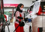 Harga BBM Turun Serentak di Seluruh Indonesia, Pertamax Kini Rp12.400 per Liter
