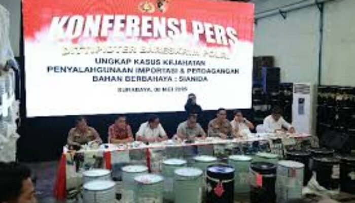 Bareskrim Polri Bongkar Perdagangan Ilegal Sianida di Surabaya dan Pasuruan, Omzet Capai Rp 59 Miliar