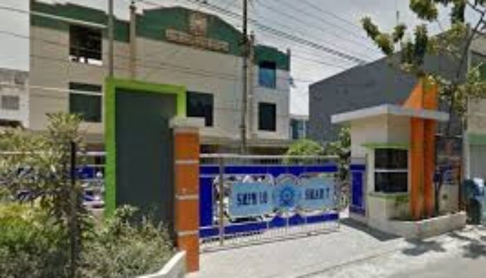 Boot Camp Multimedia di SMA Muhammadiyah 7 Surabaya: Kolaborasi dengan Lentera