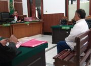 Pukuli Pimred, Manager Pengembangan Bisnis Memorandum jalani sidang