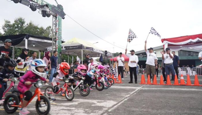 Dukung Sport Tourism, Wakil Wali Kota Batu Lepas Peserta Push Bike Championship 2025