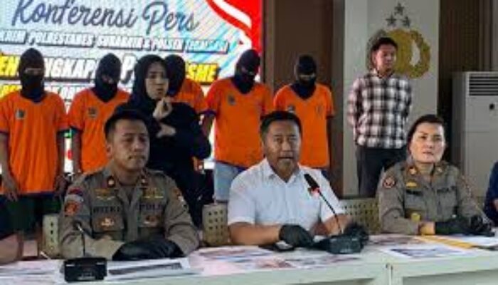 Ngaku Anggota Ormas, 5 Preman Ditangkap Usai Kuasai dan Sewakan Lahan Orang Lain di Surabaya