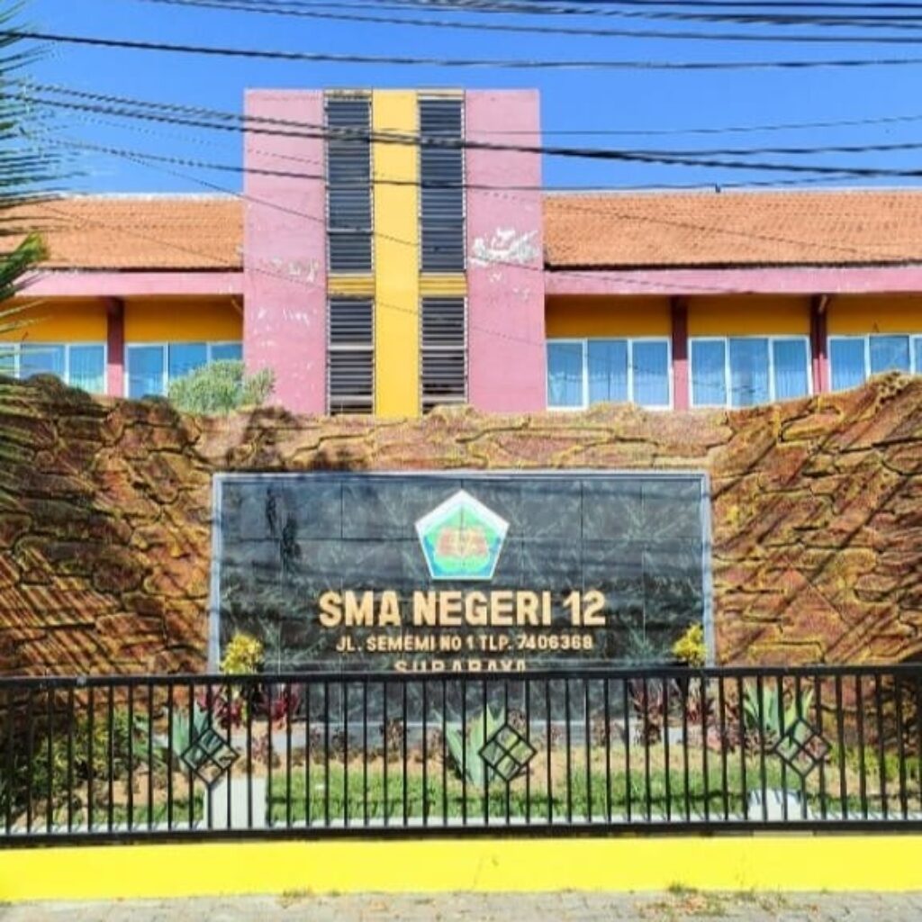 Dugaan Pungli di SMAN 12 Surabaya, Oknum Minta Rp25 Juta Pengganti Kursi Kosong