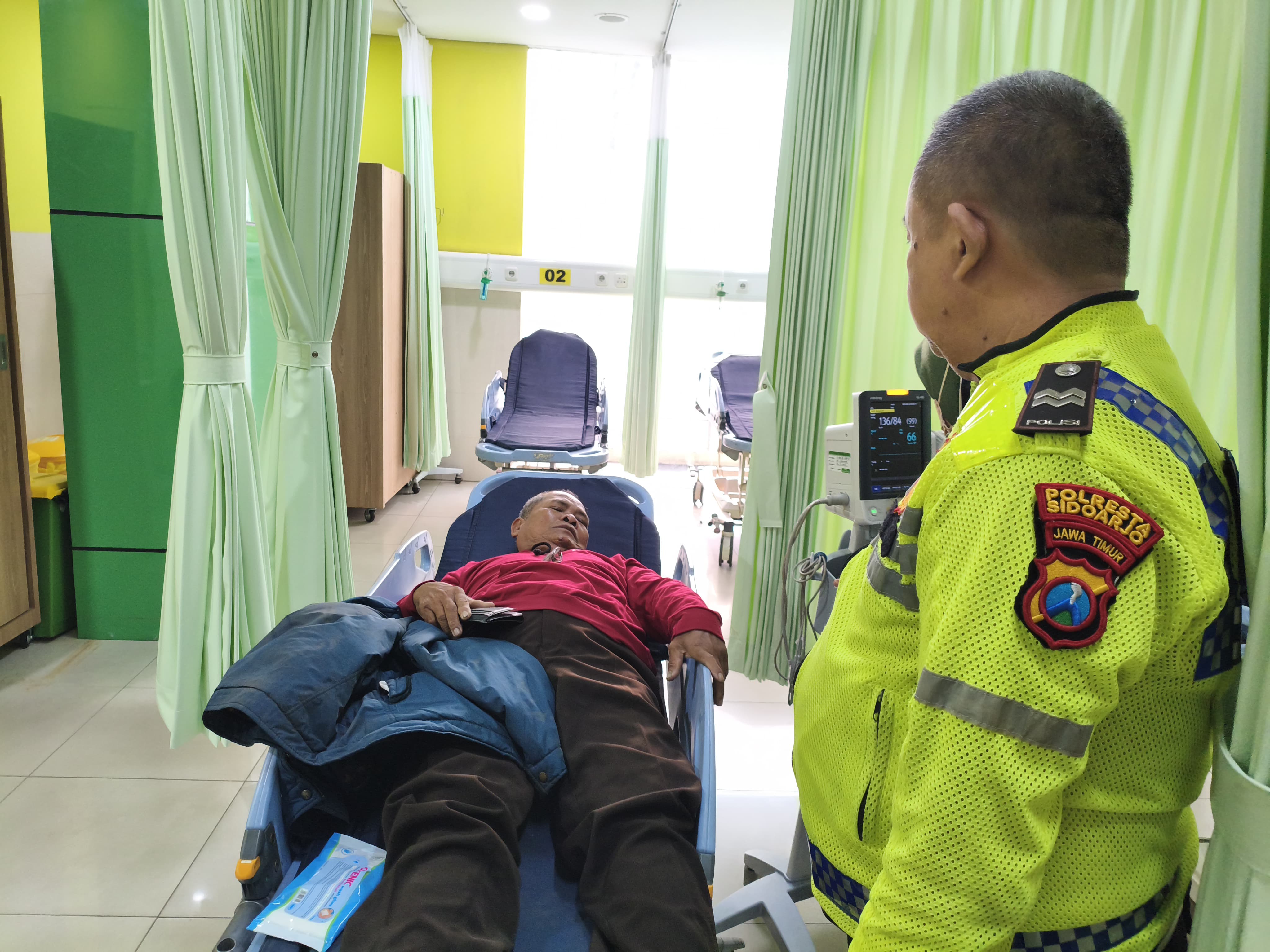 Korban Abdullah saat dalam penanganan medis RS