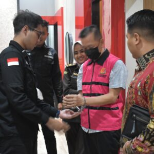 Kejari Tanjung Perak Tahan Komisaris PT DJA, Diduga Rugikan Bank BUMN Rp7,9 Miliar