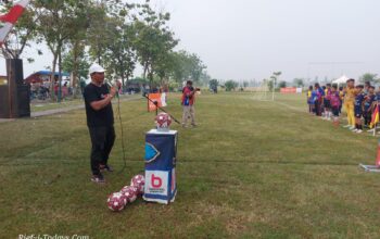 Sambutan Kades Bringinbendo dalam pembukaan Piala Grass Roots Kepala Desa Bringinbendo 1 Road To Nasional