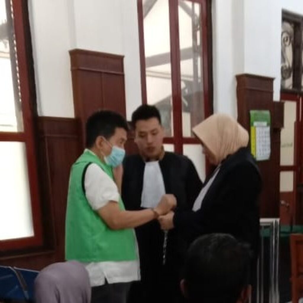 Sudah Tua Main Judi Online SBOBET, Tan Willyanto Didakwa Pasal Berlapis