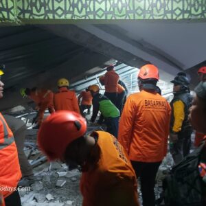 Musholla Pesantren Al Khoziny Ambruk, Tim SAR Temukan Tanda Korban Selamat