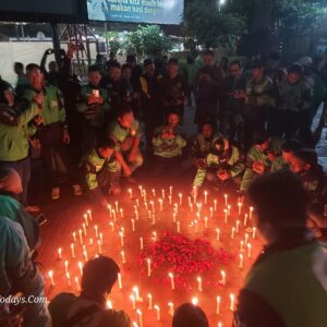 Duka dan Solidaritas: Ribuan Ojol Padati GOR Delta Demi Keadilan untuk Affan
