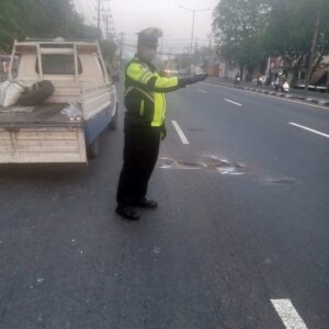 Kecelakaan Lalu Lintas di Kedungturi Taman, Satu Pengendara Luka-Luka