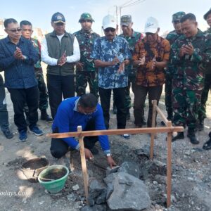 Camat Taman Arie Prabowo Resmikan Peletakan Batu Pertama Koperasi Merah Putih di Desa Bohar