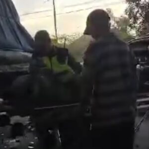 Pemotor Asal Mojokerto Tewas Usai Tabrak Truk Mogok di Balongbendo