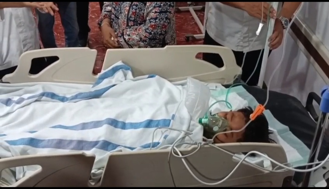 Korban selamat dari runtuhnya bangunan ponpes Al Khoziny terpaksa harus kehilangan kaki.