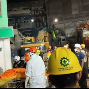 Pencarian Korban Reruntuhan Ponpes Al Khoziny Diperpanjang, Tim SAR Tetap Bekerja 24 Jam