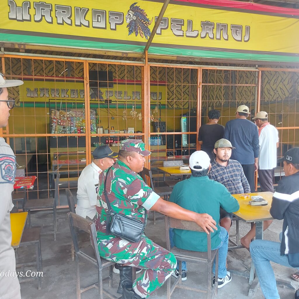 Dukung Program Presiden, Pemdes Sadang Bongkar Bangunan Tak Berizin di Lahan Irigasi