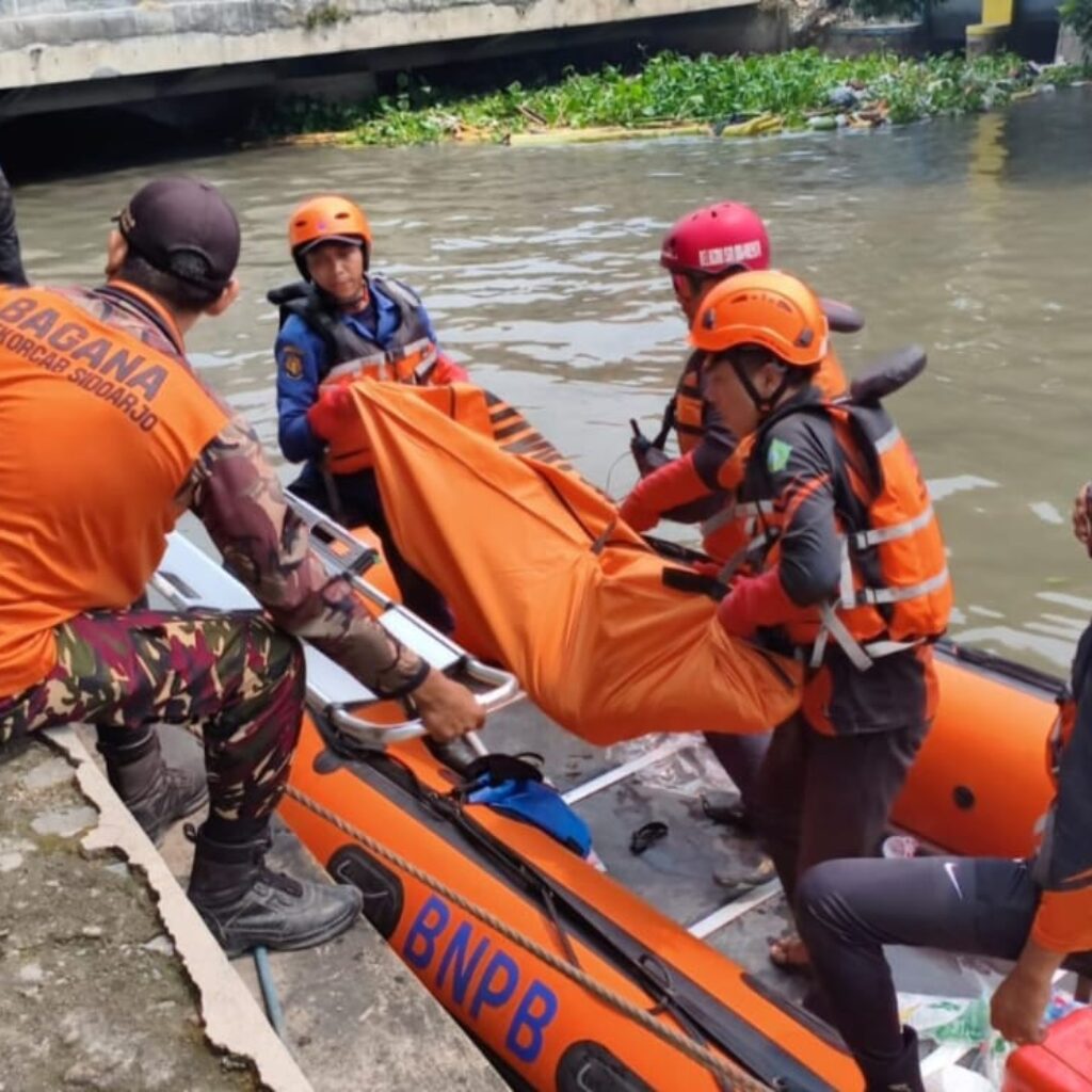 Niat Berenang Berujung Duka, Santri Pondok Al Ikhlas Pandean Sidoarjo Akhirnya Ditemukan Tak Bernyawa