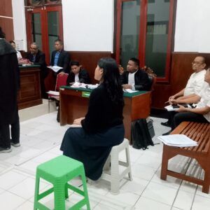 Kasus Penipuan Investasi Solar: Saksi Pertamina dan BCA Beberkan Transaksi Miliaran.