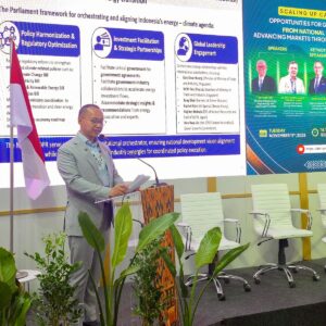 PLN untuk rakyat, memperkuat Jalur Menuju Pasar Karbon Global Melalui Investasi Transisi Energi