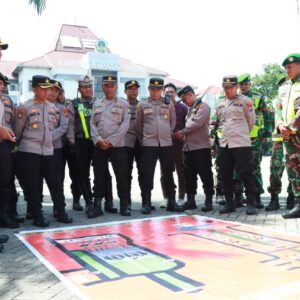 Dengan Pengamanan Humanis, Aksi Buruh Gresik Berjalan Damai dan Kondusif