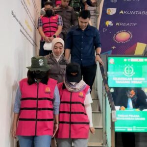 Skandal PT APBS–Pelindo Pengerukan Tanpa Konsesi Terungkap, Jaksa Borgol Enam Pejabat Kunci