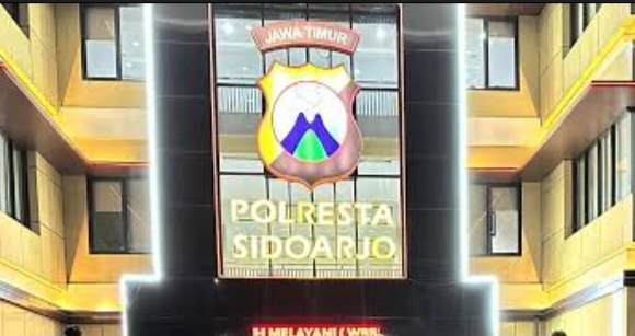 Suasana Kantor Polisi, Polresta Sidoarjo.