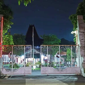 Pendopo Sidoarjo Mendadak Ramai, Tim Bareskrim Mabes Polri Datangi Delta Wibawa Malam Hari