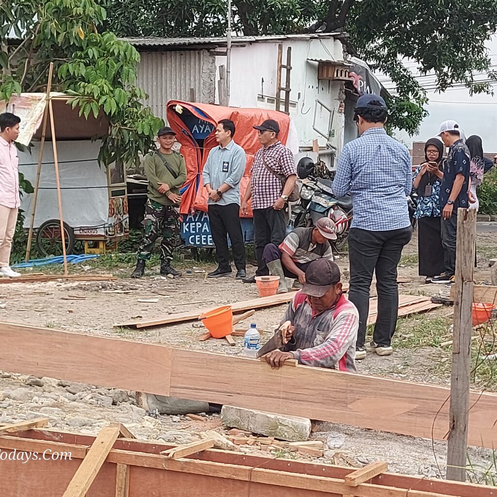 Direktorat Jenderal SEF Kemenkeu RI Pantau Langsung Pembangunan Gerai Koperasi Merah Putih Desa Tawangsari Taman