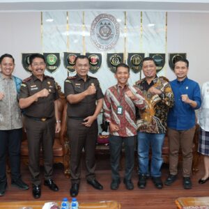 Perkuat Sinergi, PT PLN (Persero) UIP JBTB Bersama PLN Group Jawa Timur Gandeng Kejati Jatim Kawal Pembangunan Infrastruktur Kelistrikan untuk Rakyat